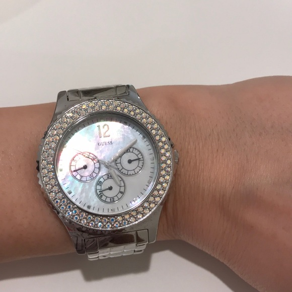 Guess Watch (authentic) - Picture 4 of 5